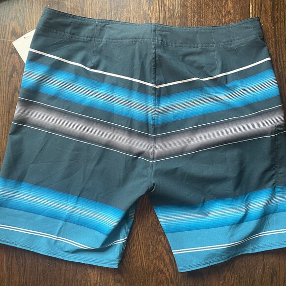 NWT Blu Wave Sup Shorts Mens 38 - Picture 2 of 6
